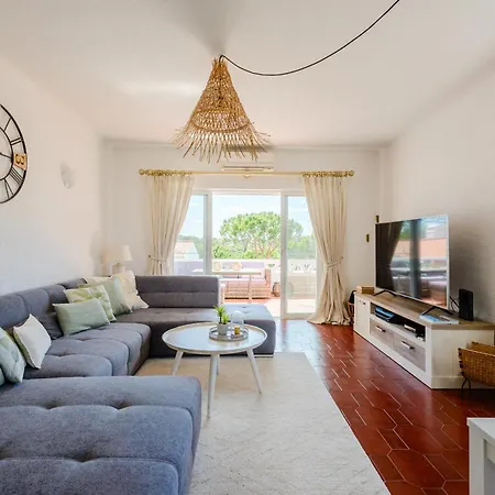 D Apartment *
